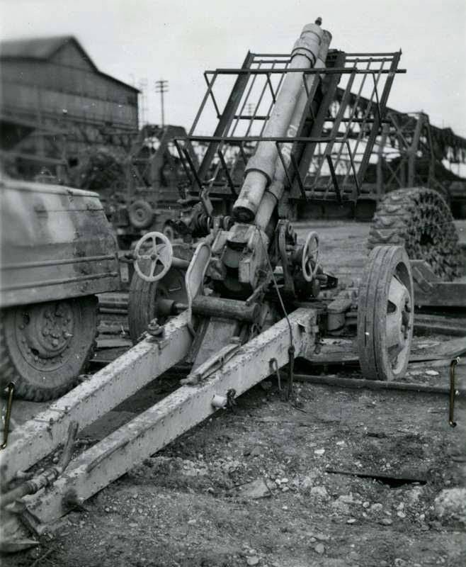 GERMAN ROCKET LAUNCHER with 28cm WK Spr & 32cm WK Flamm – Image 24