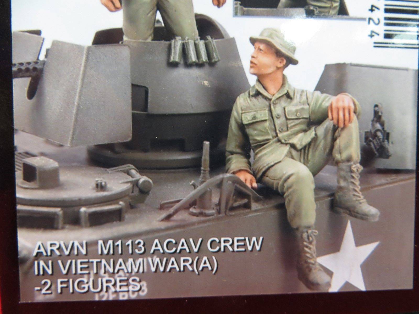 ARVN M113 ACAV Crew in Vietnam War (A) – Image 2