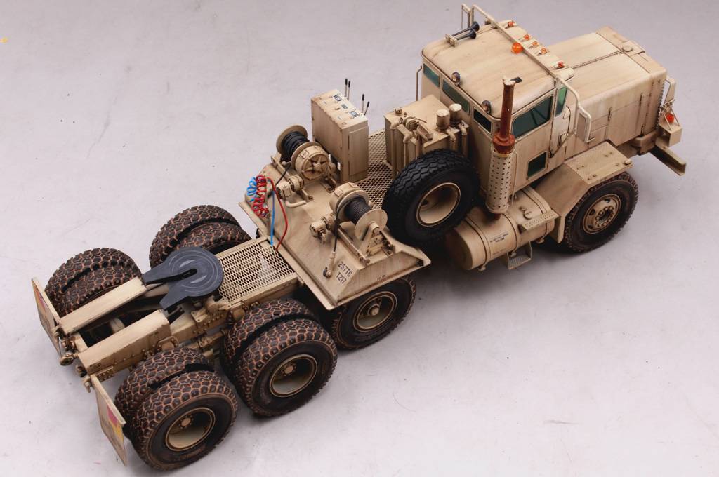 M911 C-HET w/m747 Heavy Equipment Semi-Trailer – Image 6