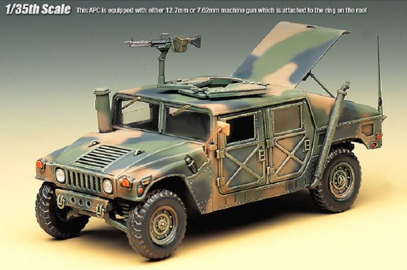 M1025 ARMORED CARRIER – Image 3