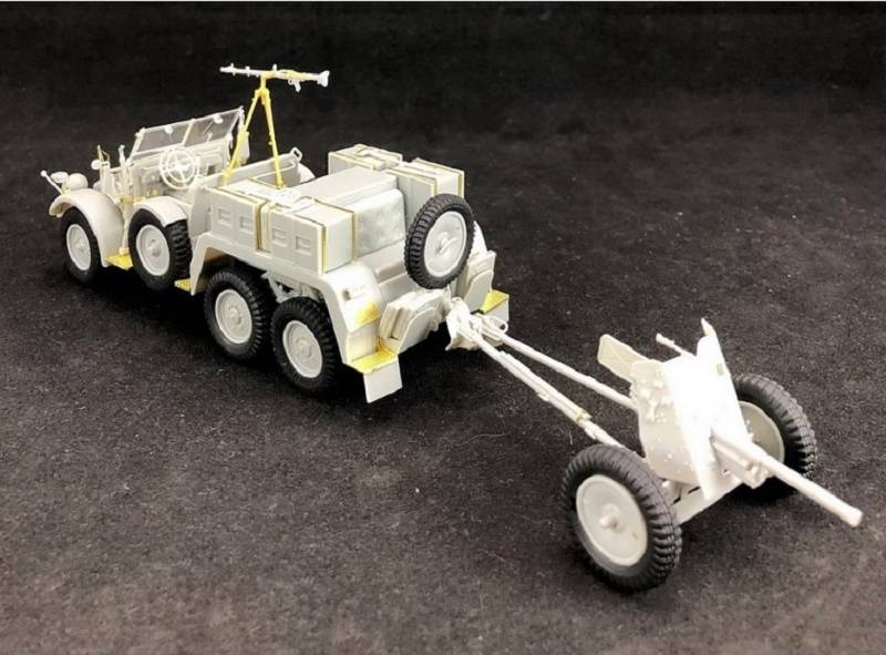 Krupp Protze L2H143 Kfz.69 (Late version) with 3.7cm Pak 36 – Image 3