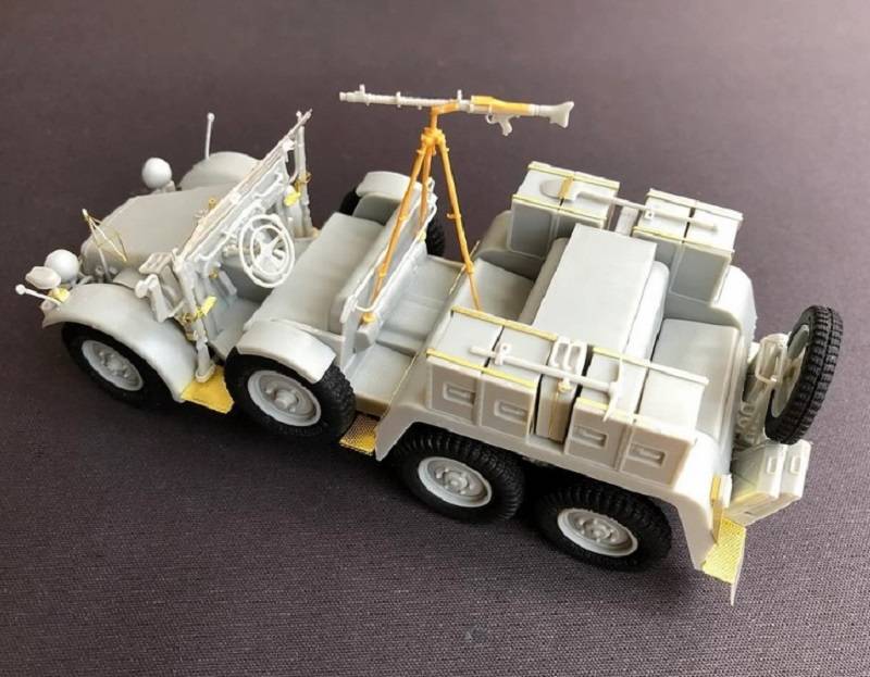 Krupp Protze L2H143 Kfz.69 (Late version) with 3.7cm Pak 36 – Image 4