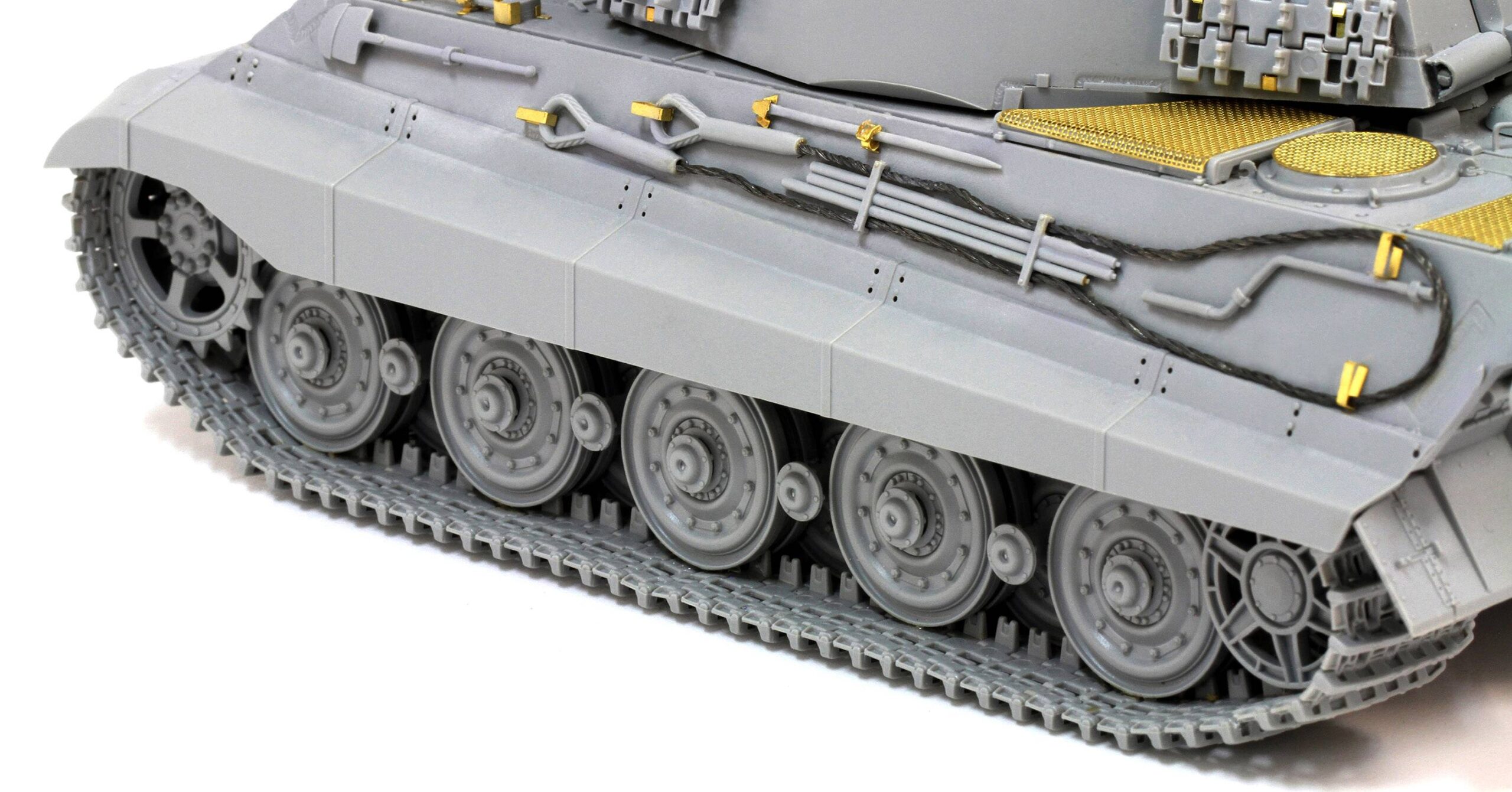 Kingtiger Late Production w/New Pattern Track s.Pz.Abt.506 Ardennes 1944 – Image 3
