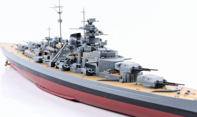 Kriegsmarine Battleship KM Bismarck – Image 2