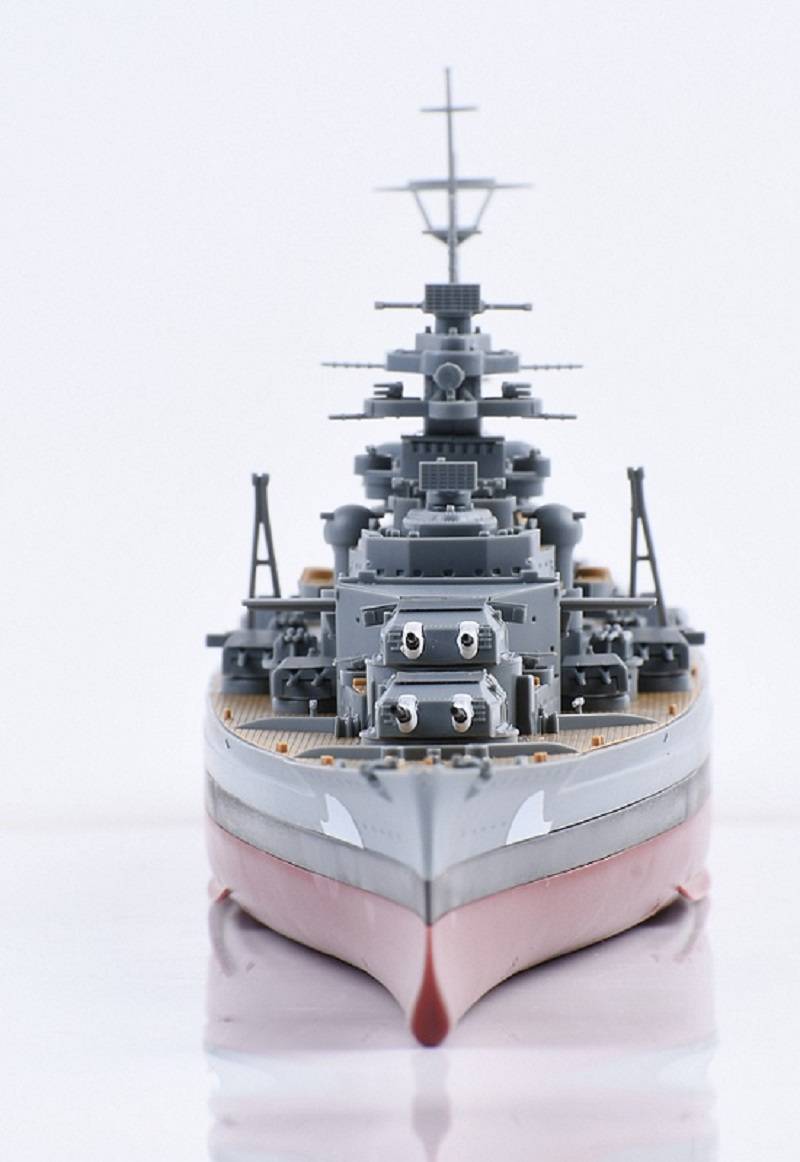 Kriegsmarine Battleship KM Bismarck – Image 10