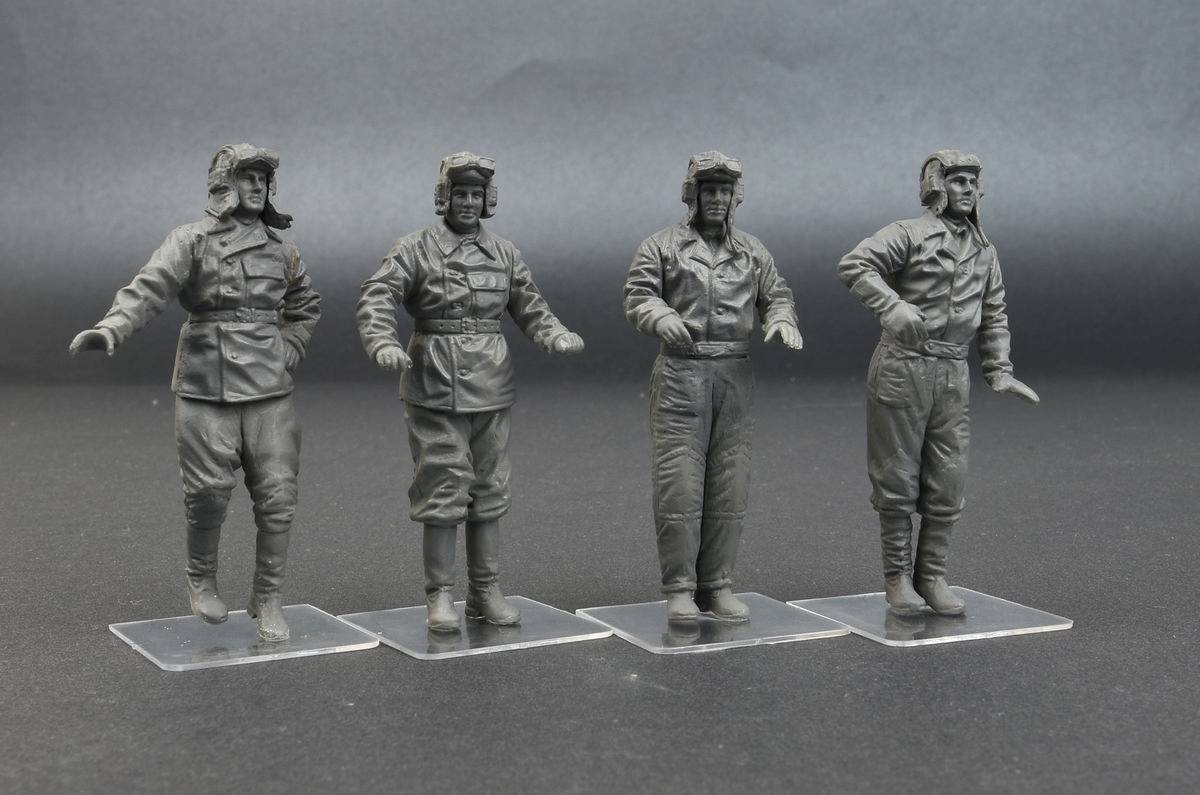 SOVIET TANK CREW (for Flame Tanks & Heavy Tanks of Breakthrough) – Image 2