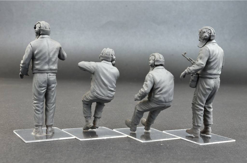 SOVIET TANK CREW 1960-70s – Image 4