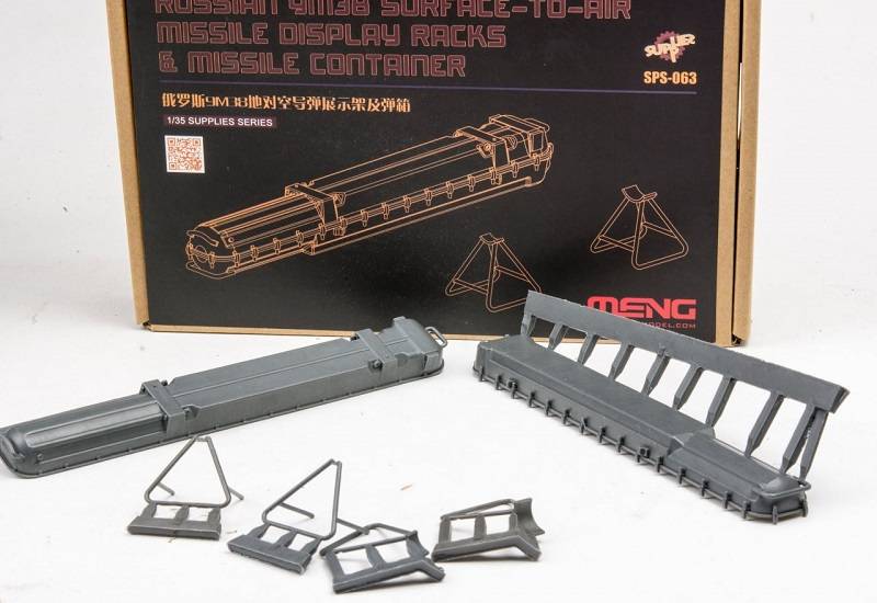9M38 Surface-to-air Missile DisplayRacks & Missile Container