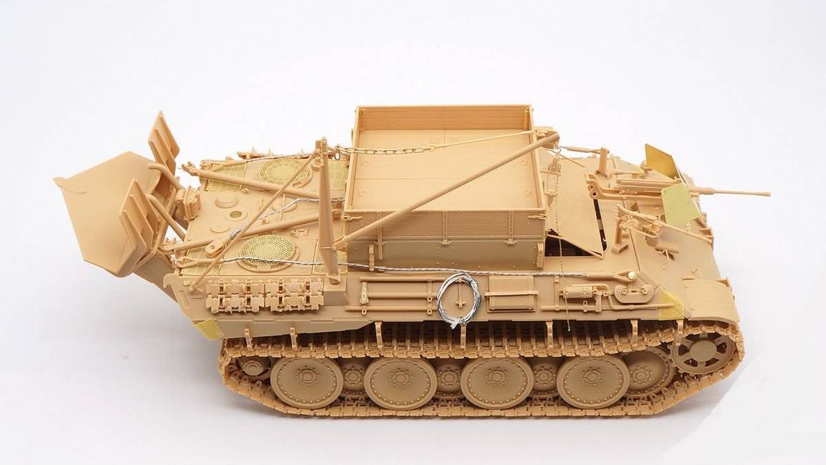 German Armored Recovery Vehicle Sd.Kfz.179 Bergepanther Ausf.A – Image 5
