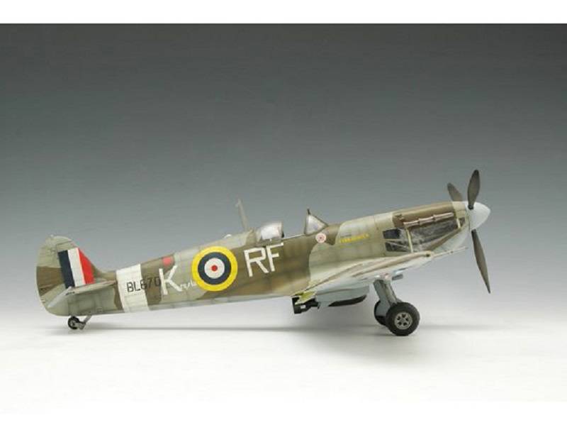 Supermarine spitfire MK.Vb – Image 6