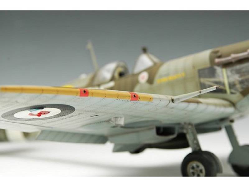 Supermarine spitfire MK.Vb – Image 10