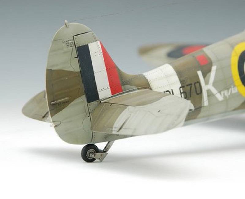 Supermarine spitfire MK.Vb – Image 11