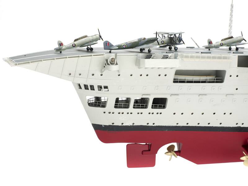 HMS Ark Royal 1939 – Image 12