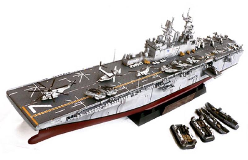 USS Iwo Jima LHD-7 Amphibious Assault Ship – Image 2