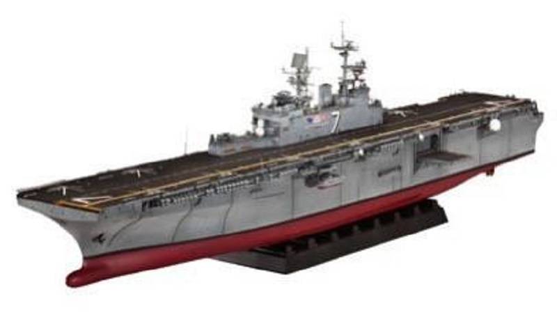 USS Iwo Jima LHD-7 Amphibious Assault Ship – Image 4