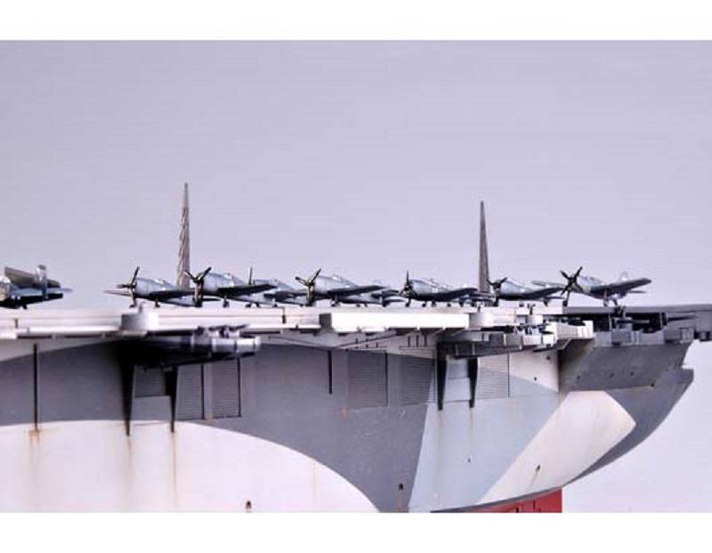 USS Ticonderoga CV-14 – Image 8