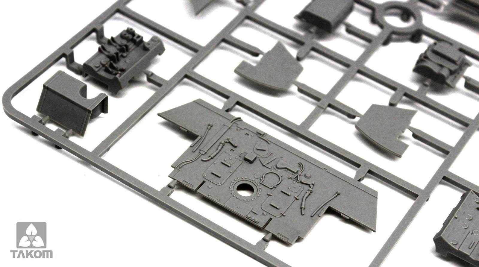 King Tiger Sd.Kfz.182 PORSCHE TURRET w/ZIMMERIT w/New Track Parts – Image 5