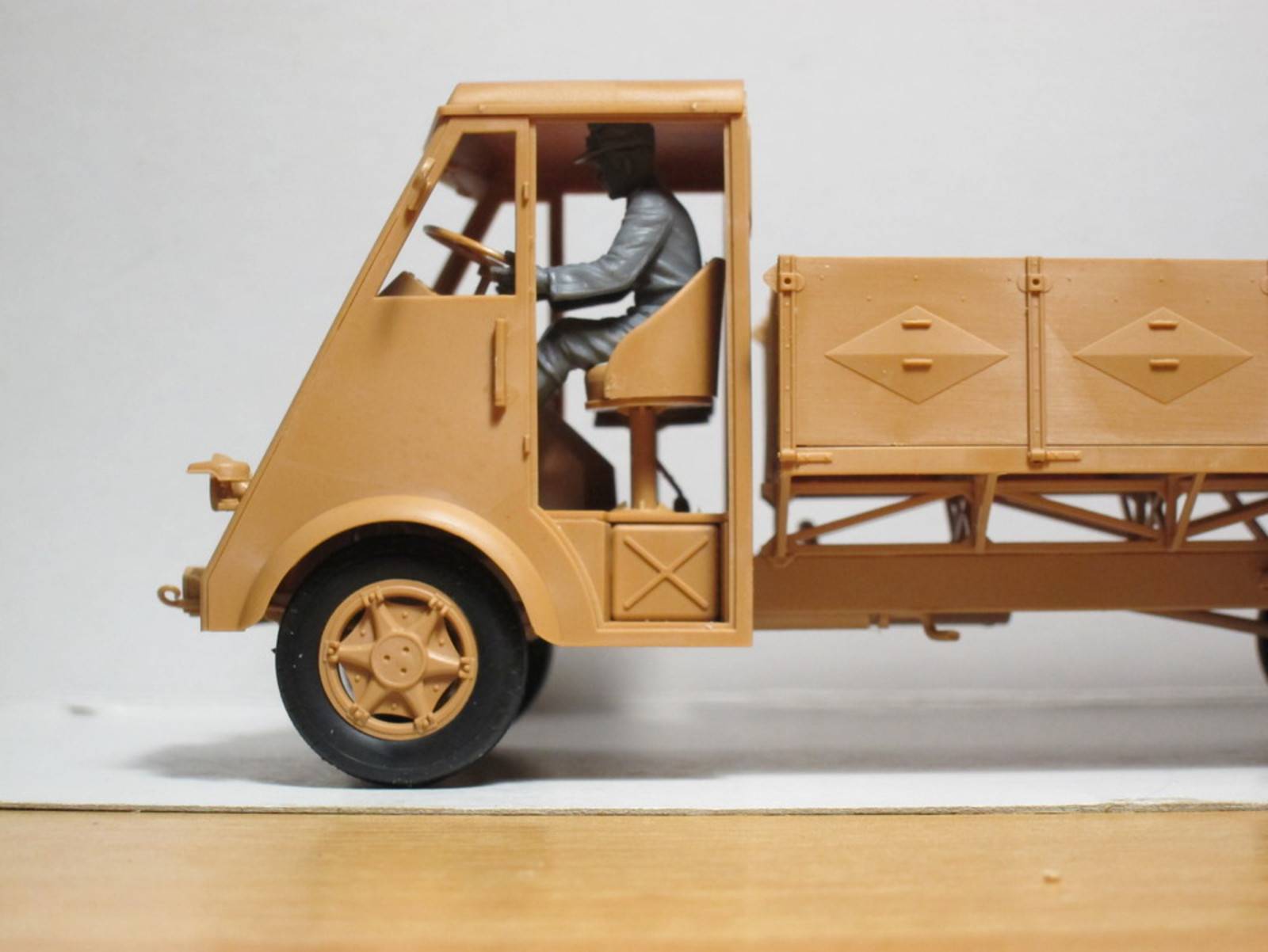Lastkraftwagen 3,5 t AHN with German Drivers – Image 7