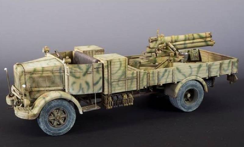3Ro Italian Truck with 100/17 100mm Howitzer – Image 2