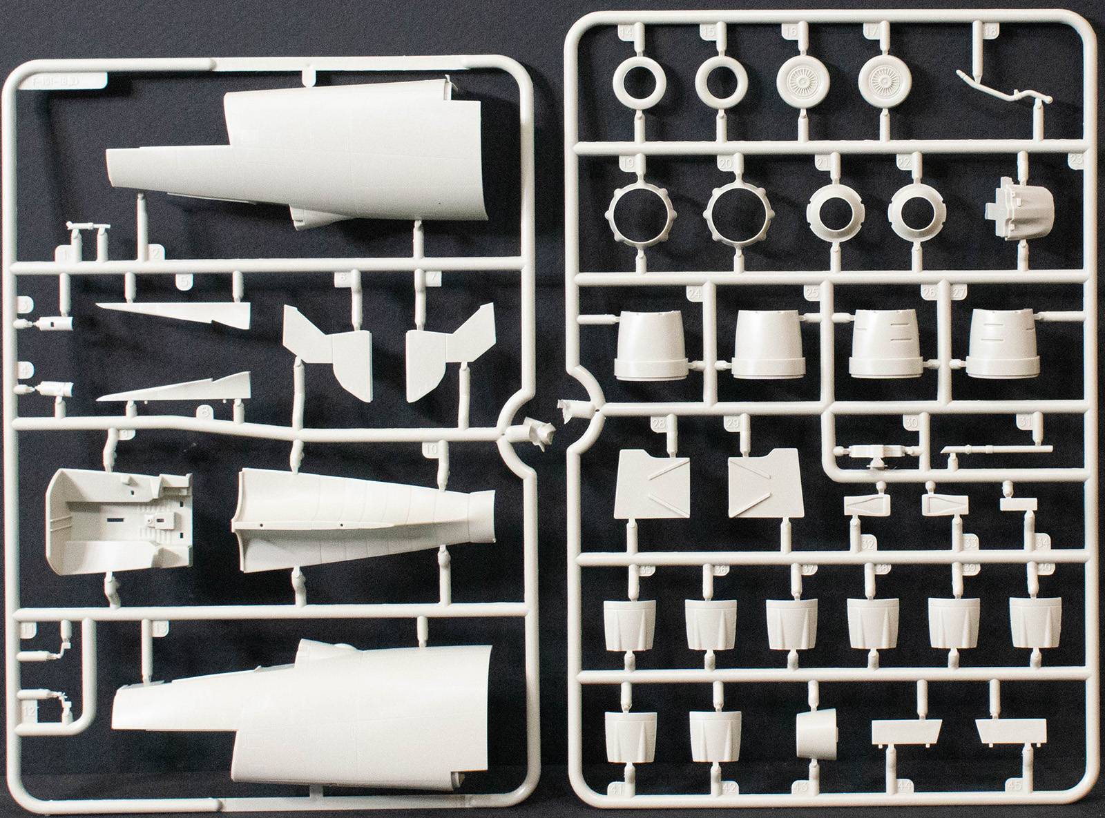 RF-101C G/H Voodoo – Image 3
