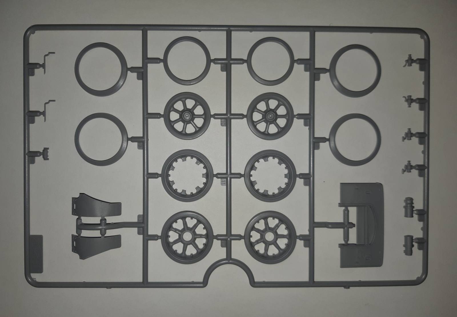 Standard B "Liberty" Series 2 WWI US Army Truck – Image 7