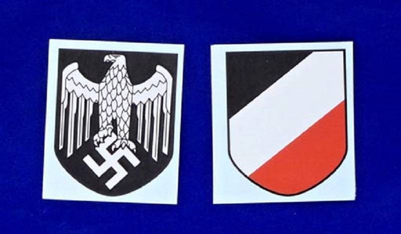 Helmet decal Wehrmacht Insignia (1935,1943) – Image 2