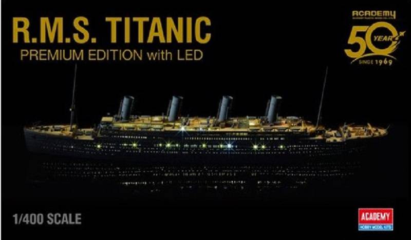 RMS Titanic Premium Edition With LED