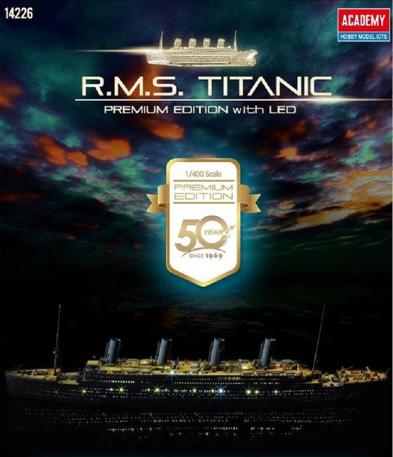 RMS Titanic Premium Edition With LED – Image 2