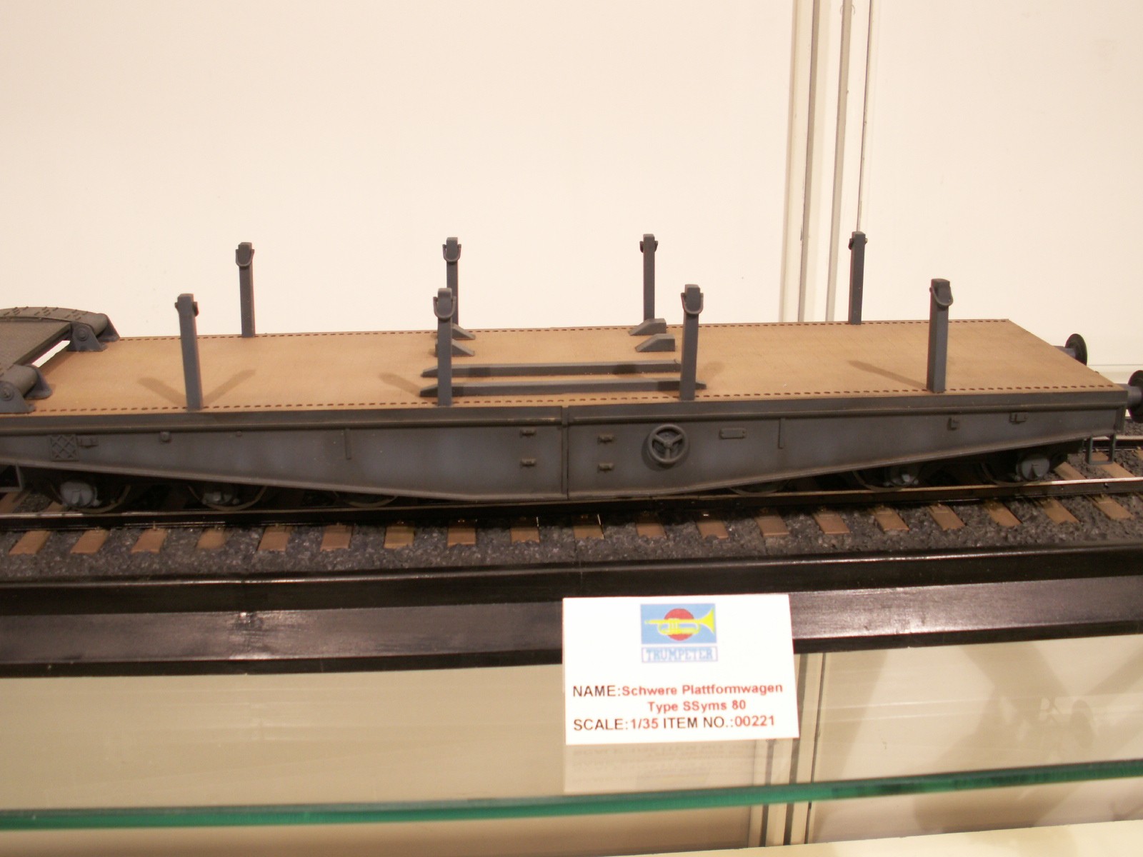 Schwere Plattformwagen Type SSyms 80 – Image 2