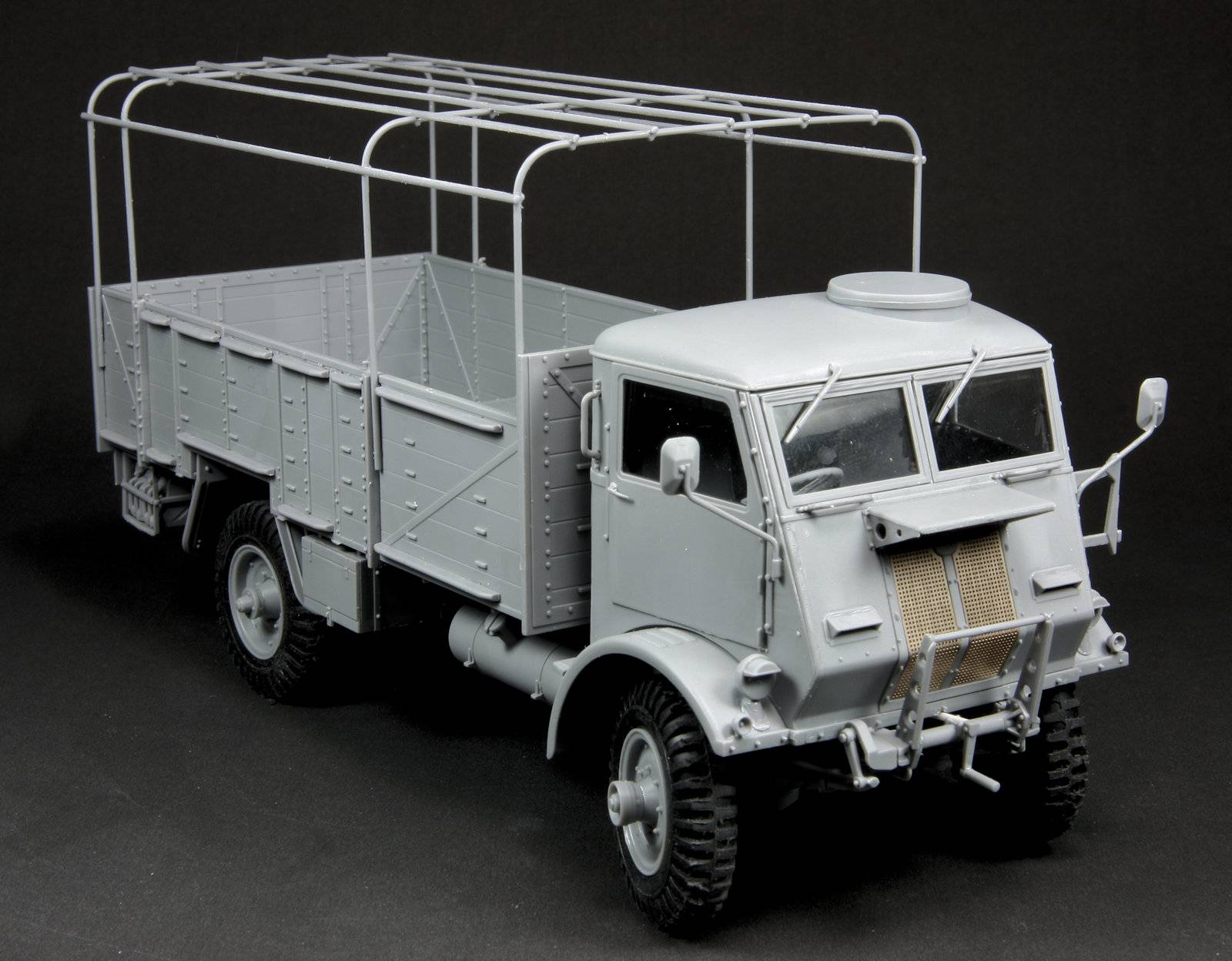 Model W.O.T. 6 WWII British Truck – Image 15
