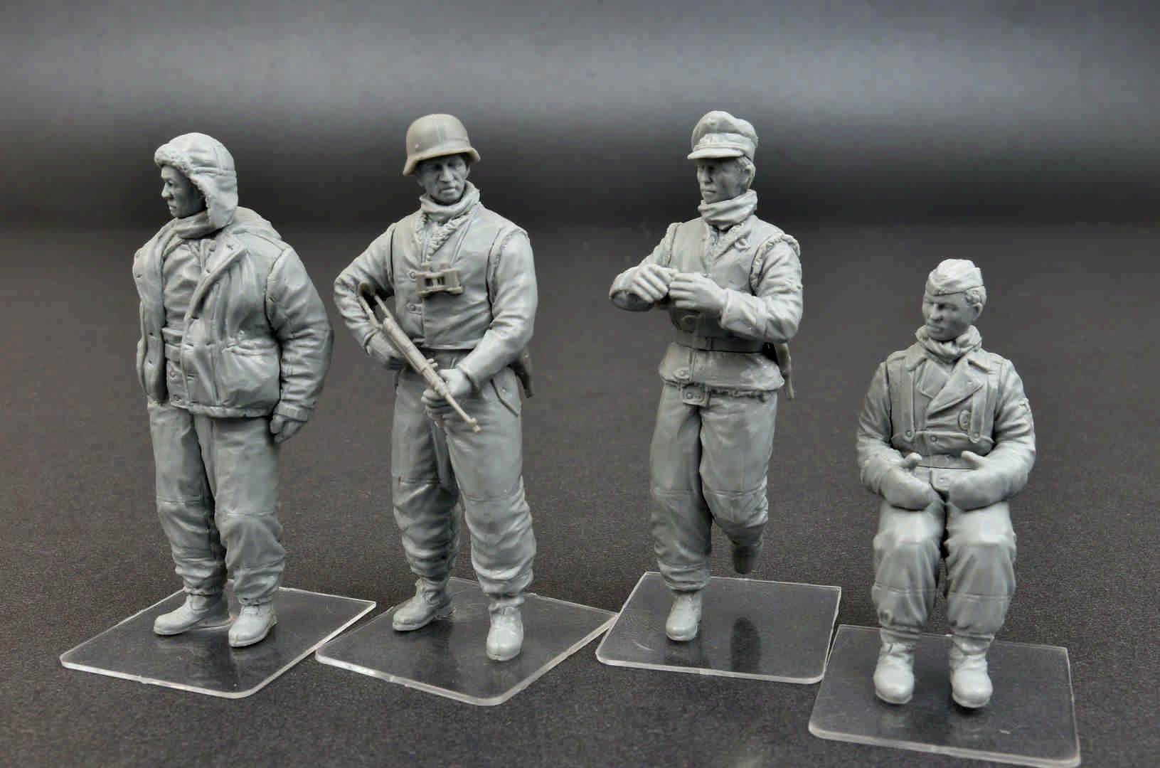 GERMAN TANK CREW. KHARKOV 1943 – Image 2