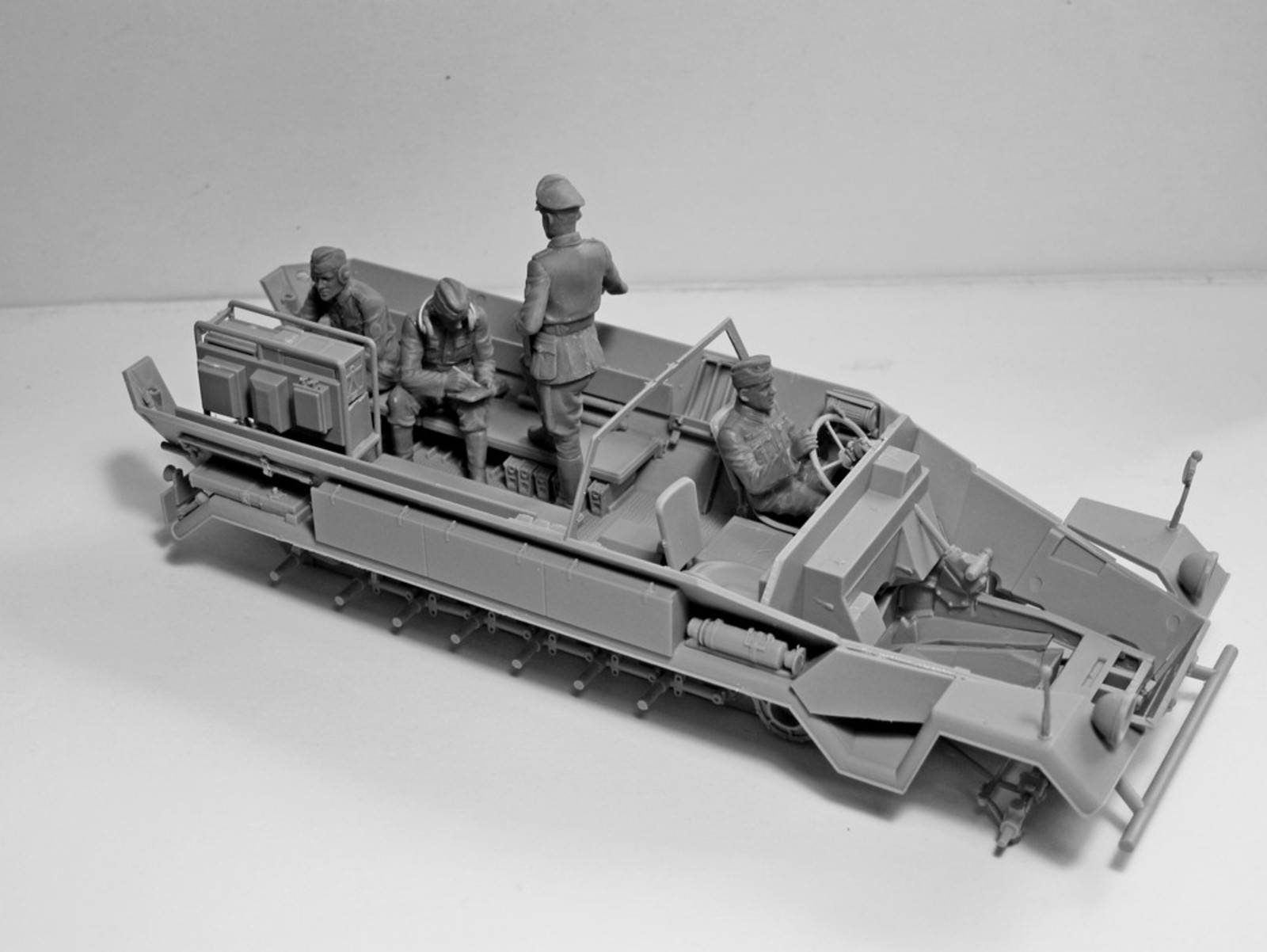 German Command Vehicle Crew (1939-1942) – Image 4