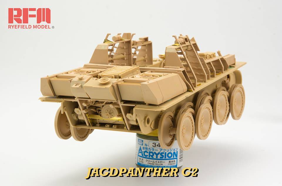 Jagdpanther G2 with full interior & workable track links – Image 5
