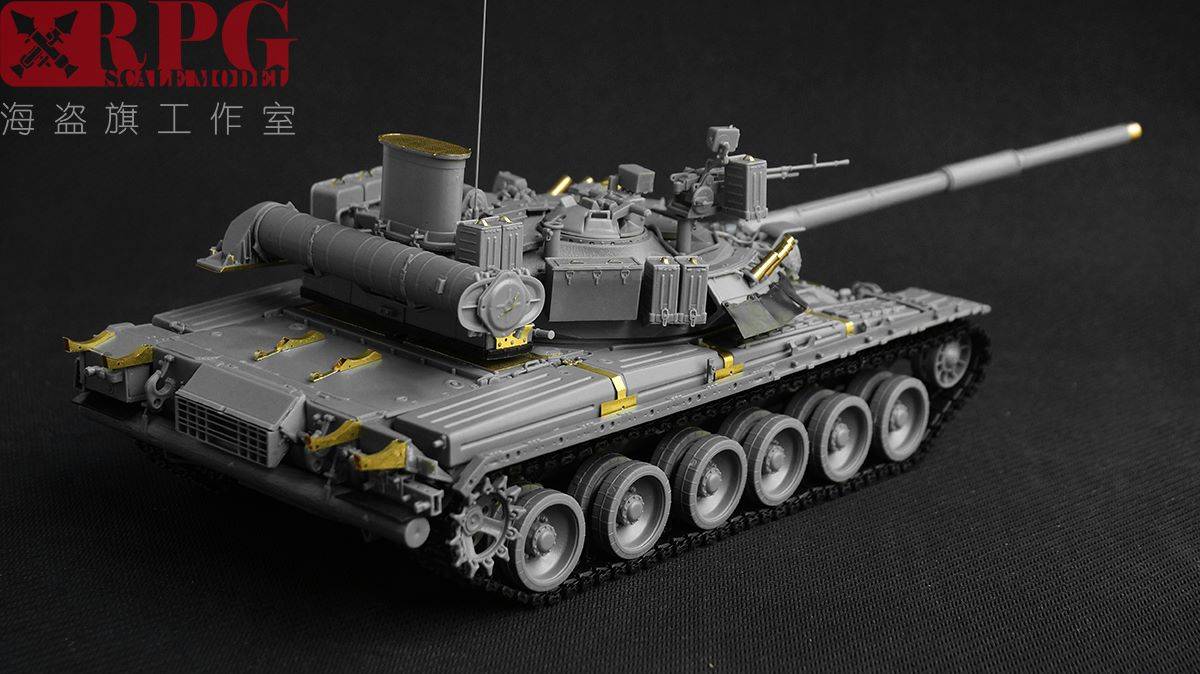 T-80U Main Battle Tank – Image 6