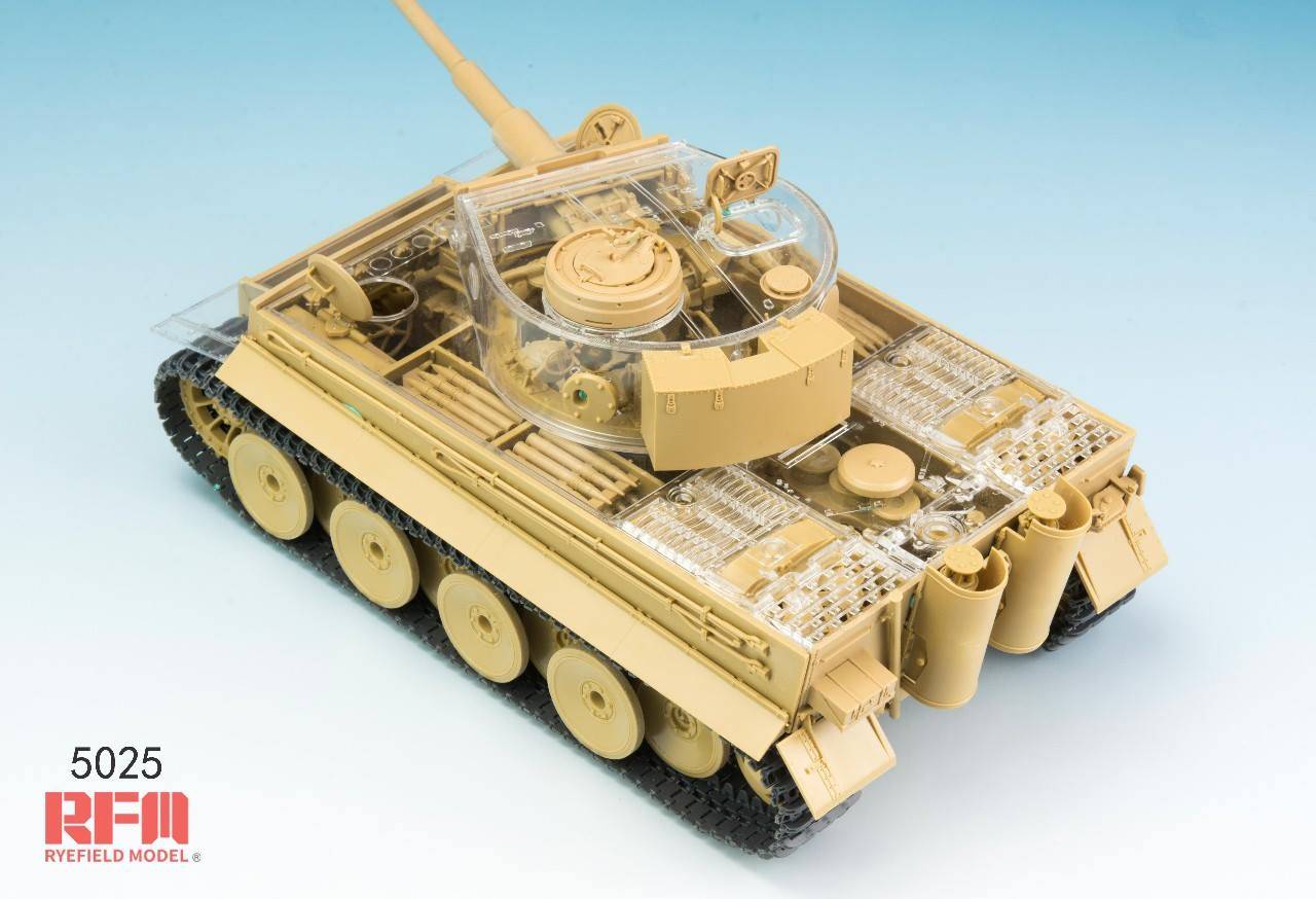 TIGER I EARLY PRODUCTION W/FULL INTERIOR – Image 6
