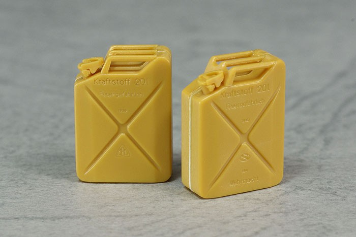 WWⅡ GERMAN JERRYCAN SET C
