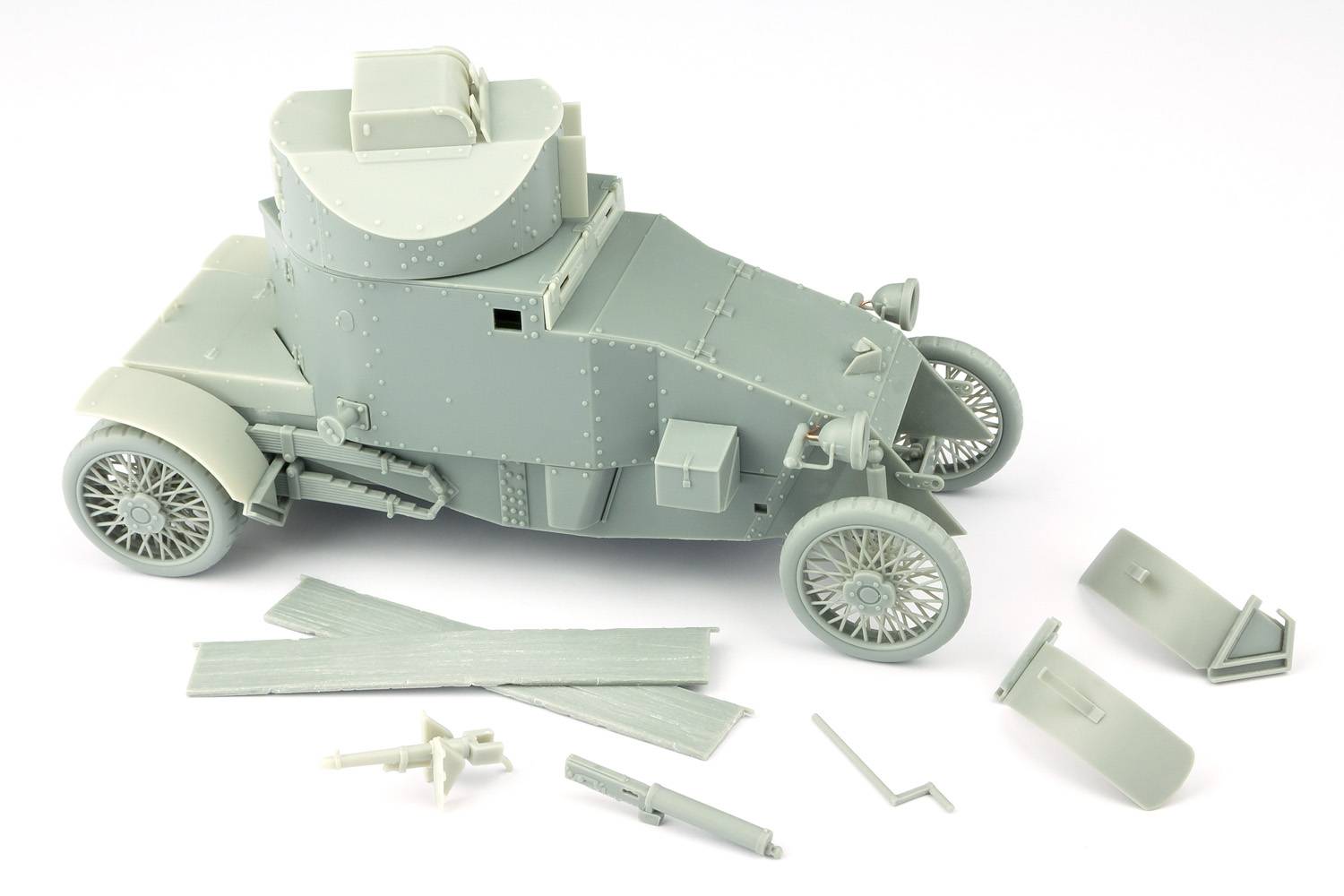 Lanchester Russian Service with 37mm Hotchkiss gun – Image 15