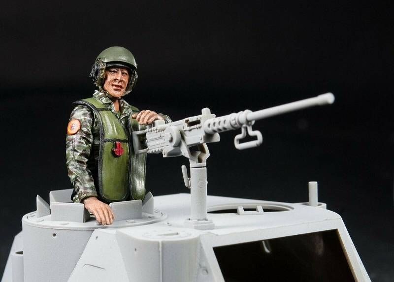 ROCMC LVTH6 Vehicle Crew – Image 4