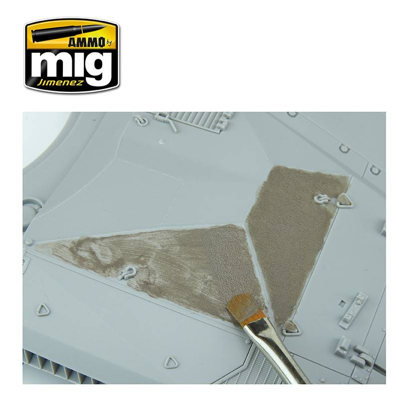 PÂTE ANTIDÉRAPANTE - COULEUR MARRON - pour kits au 1/35e – Image 7