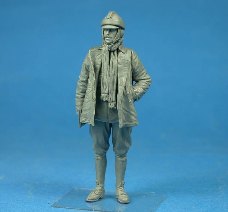 Standing German Airman – Image 4
