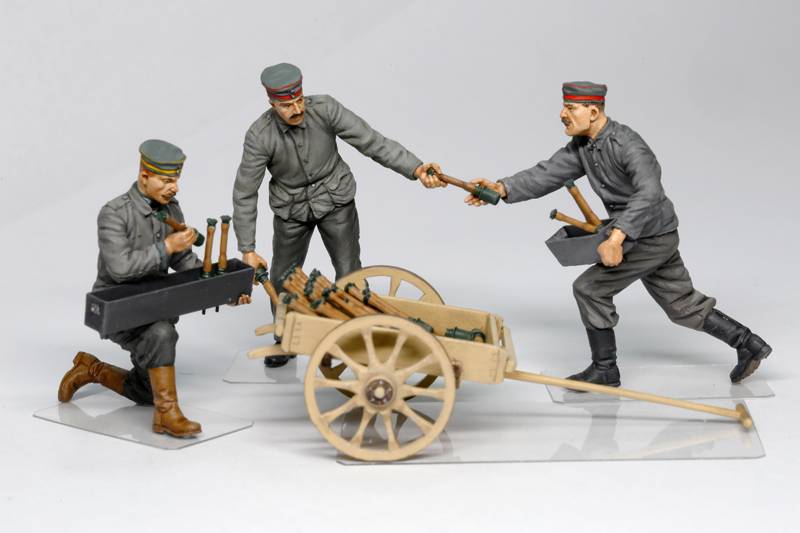 German aerodrome personnel ordnance team with cart – Image 2
