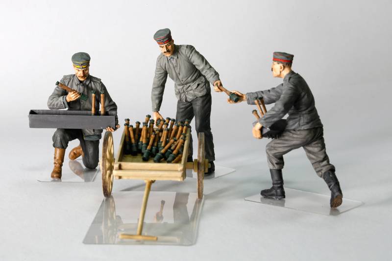 German aerodrome personnel ordnance team with cart – Image 3