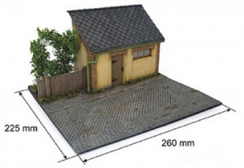 DIORAMA WITH BARN – Image 4