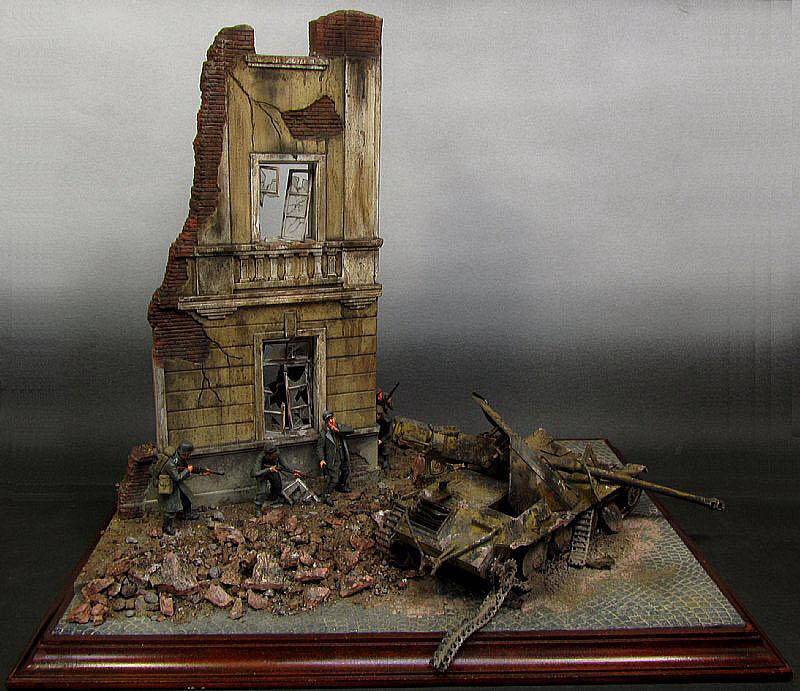 DIORAMA w/RUINED HOUSE – Image 5