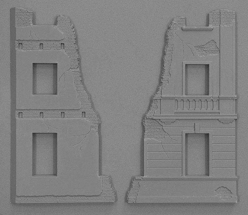 DIORAMA w/RUINED HOUSE – Image 13