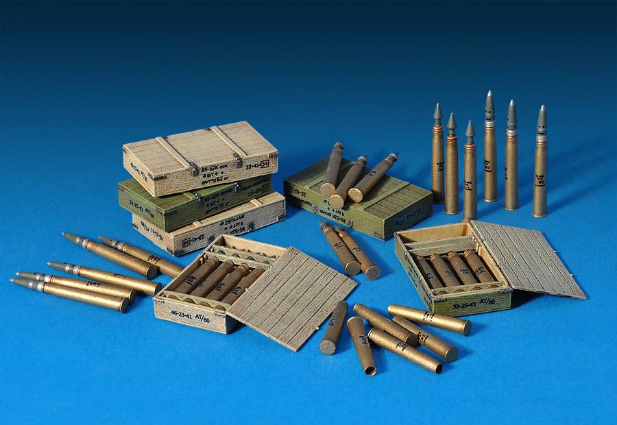 SOVIET 85-mm SHELLS w/AMMO BOXES – Image 2
