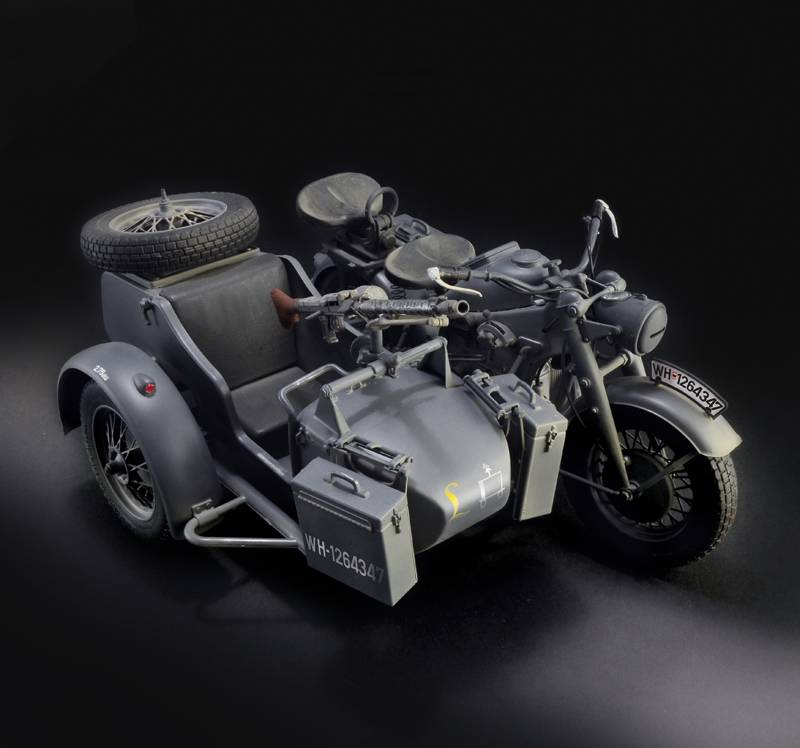 ZUNDAPP KS 750 with Sidecar – Image 6