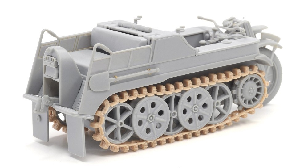 Sd.Kfz.2 Kettenkrad late production & 3.7cm PaK36 w/crew – Image 4