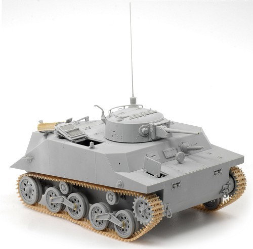 Imperial Japanese Navy Type 2 (Ka-Mi) Amphibious Tank – Image 5