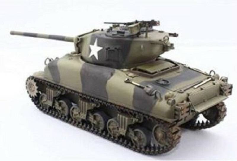 U.S. Medium Tank M4A1 76mm Sherman – Image 4